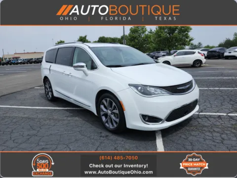 White 2019 Chrysler Pacifica Limited for sale in Columbus, OH
