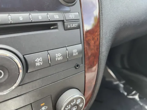 Photos of 2007 Chevrolet Impala 3.5L LT for sale in Columbus, OH at Auto Boutique Ohio