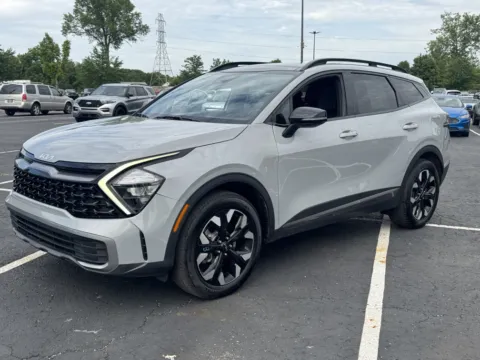 More photos of 2023 Kia Sportage X-Line at Auto Boutique Ohio, OH
