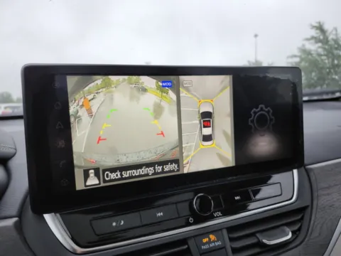 More photos of 2023 Nissan Altima 2.5 SL at Auto Boutique Ohio, OH