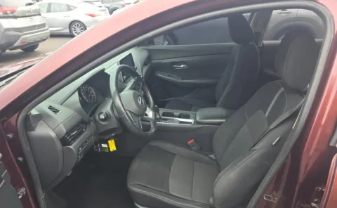 More photos of 2020 Nissan Sentra SV at Auto Boutique Ohio, OH