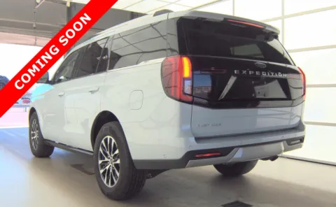 More photos of 2025 Ford Expedition Platinum at Auto Boutique Ohio, OH
