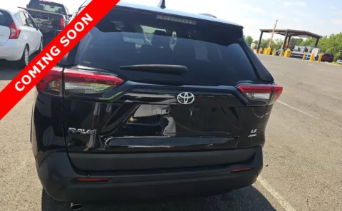 More photos of 2021 Toyota RAV4 LE at Auto Boutique Ohio, OH