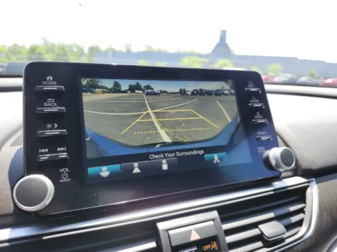 More photos of 2019 Honda Accord Sedan Touring 2.0T at Auto Boutique Ohio, OH