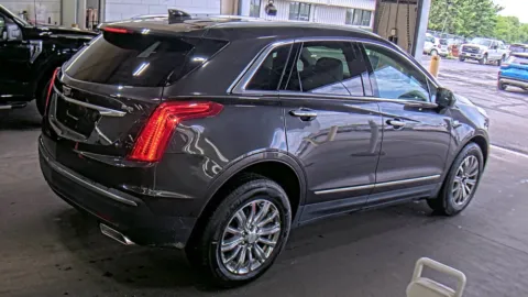 More photos of 2017 Cadillac XT5 Luxury FWD at Auto Boutique Ohio, OH