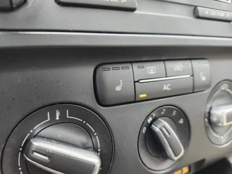 Photos of 2011 Volkswagen Jetta Sedan SE w/Convenience for sale in Columbus, OH at Auto Boutique Ohio