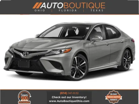 Blue 2019 Toyota Camry SE for sale in Columbus, OH