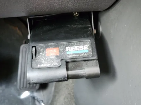 More photos of 2005 Chevrolet Silverado 1500 LS at Auto Boutique Ohio, OH