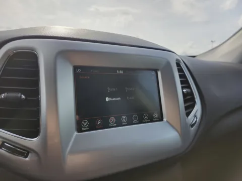 More photos of 2019 Jeep Compass Upland Edition at Auto Boutique Ohio, OH