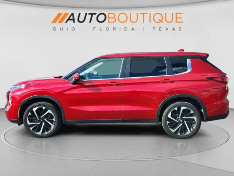 Photos of 2023 Mitsubishi Outlander SE for sale in Columbus, OH at Auto Boutique Ohio