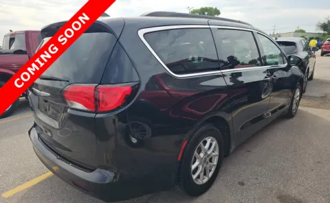 More photos of 2021 Chrysler Voyager LXI at Auto Boutique Ohio, OH