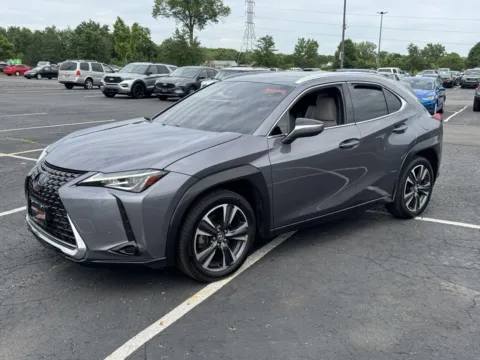 More photos of 2019 Lexus UX 250h at Auto Boutique Ohio, OH