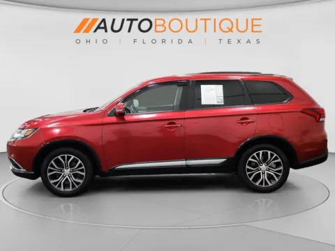 Photos of 2016 Mitsubishi Outlander SE for sale in Columbus, OH at Auto Boutique Ohio