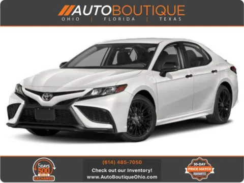 Blue 2021 Toyota Camry for sale in Columbus, OH