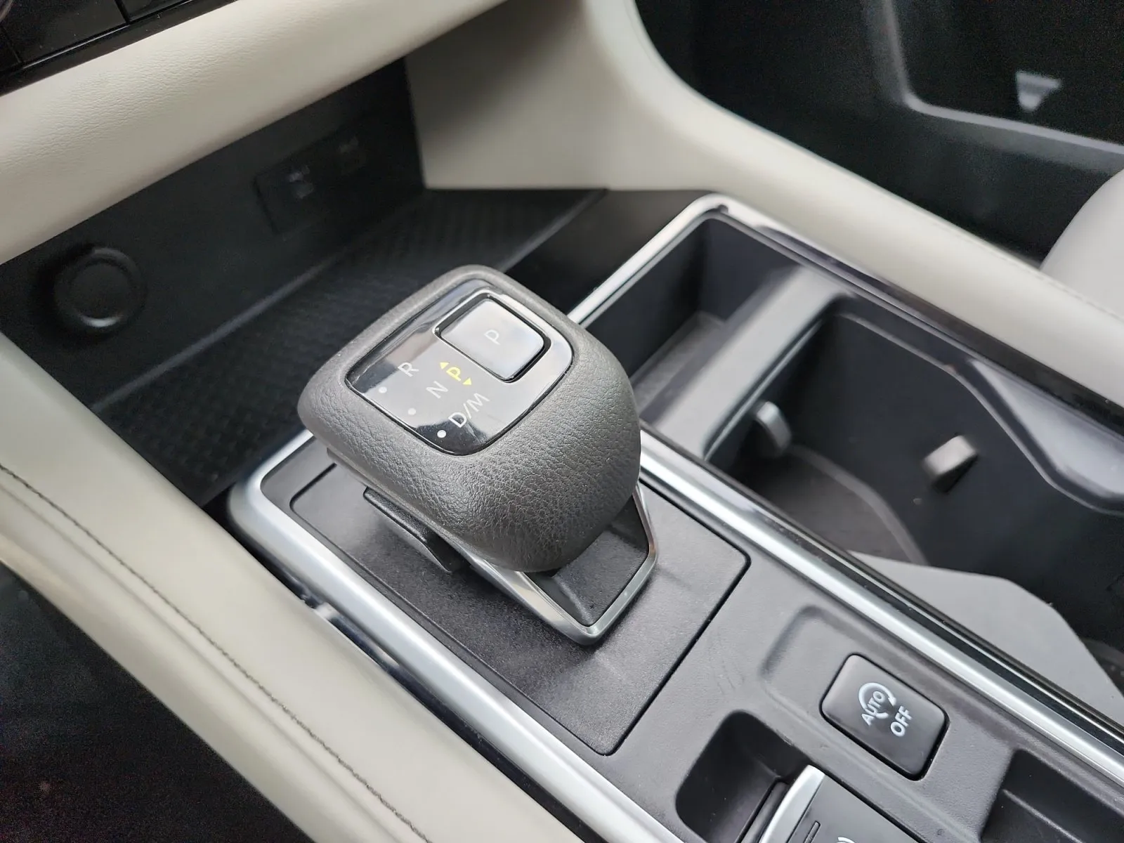 Nissan Pathfinder photo 23