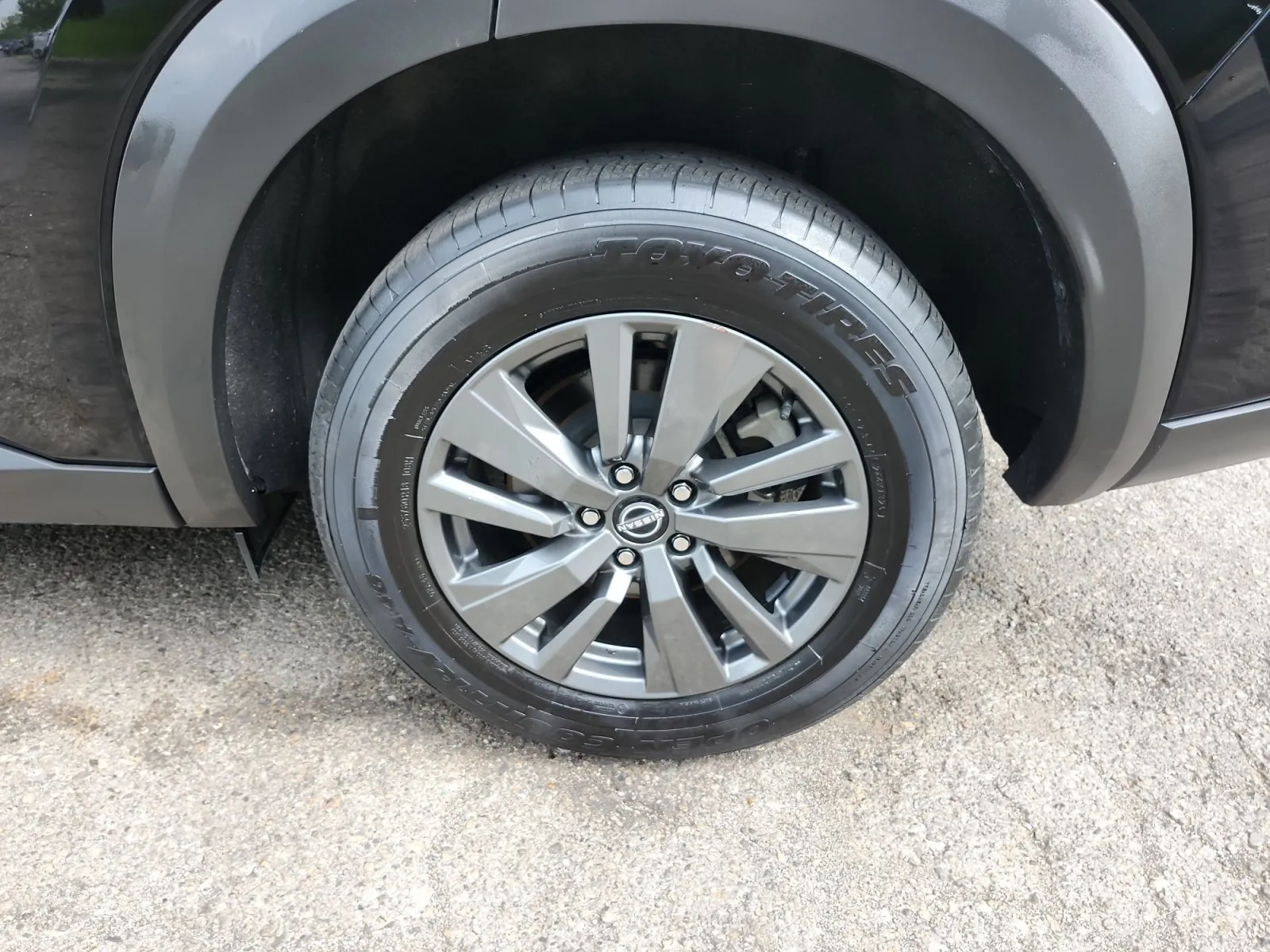 Nissan Pathfinder photo 16