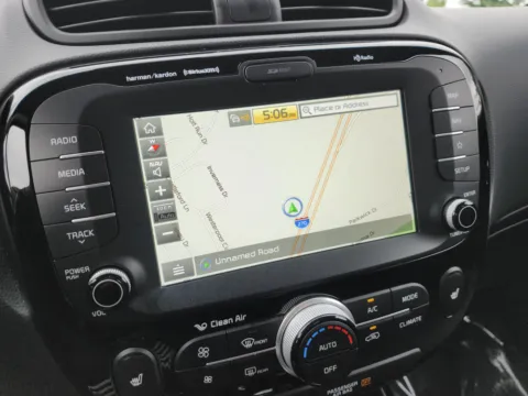 More photos of 2018 Kia Soul ! at Auto Boutique Ohio, OH