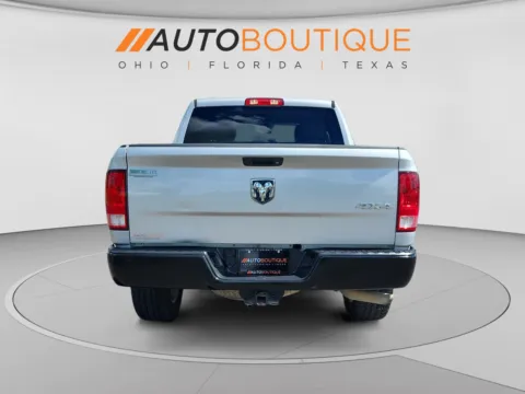 More photos of 2018 Ram 1500 Express at Auto Boutique Ohio, OH