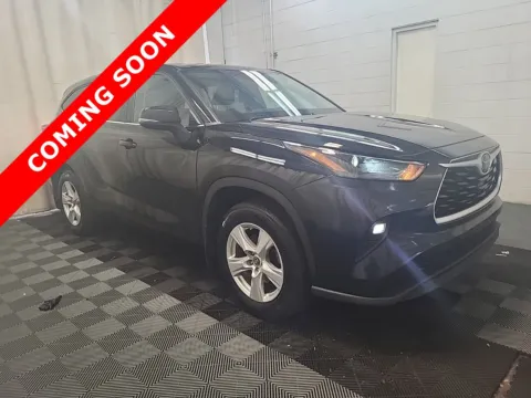 Another view of 2023 Toyota Highlander LE for sale in Columbus, OH at Auto Boutique Ohio