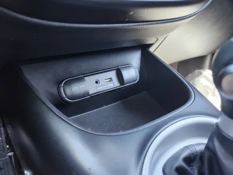 More photos of 2018 Kia Soul at Auto Boutique Ohio, OH