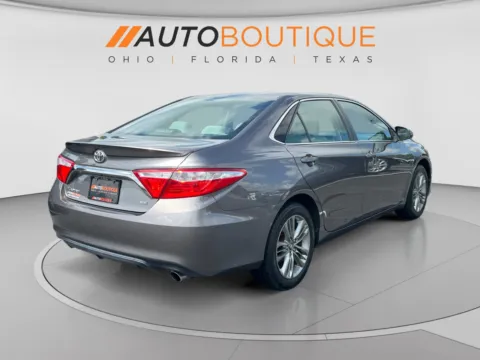 More photos of 2016 Toyota Camry SE at Auto Boutique Ohio, OH