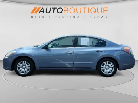 Photos of 2012 Nissan Altima 2.5 S for sale in Columbus, OH at Auto Boutique Ohio