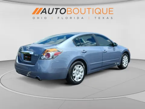 More photos of 2012 Nissan Altima 2.5 S at Auto Boutique Ohio, OH