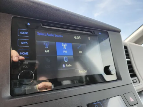 More photos of 2017 Toyota Sienna LE at Auto Boutique Ohio, OH