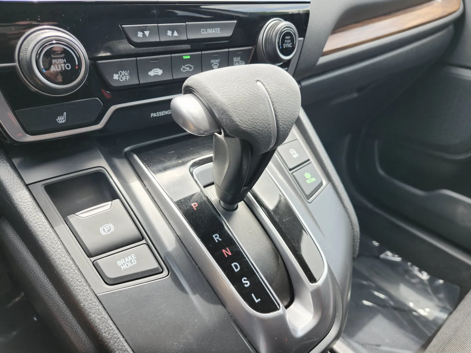 Honda CR-V photo 32