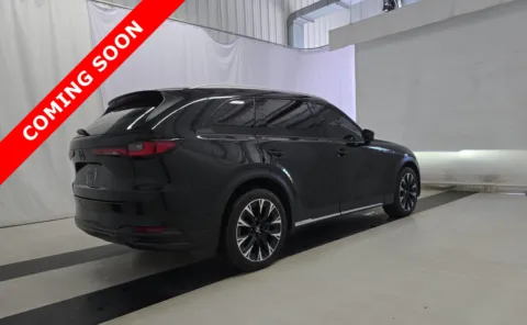 More photos of 2024 Mazda CX-90 PHEV Premium at Auto Boutique Ohio, OH