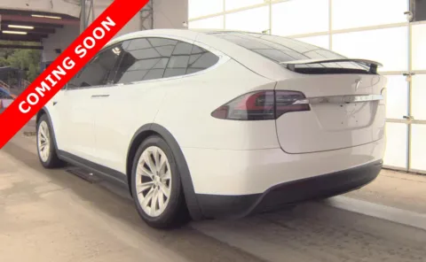 More photos of 2021 Tesla Model X Performance at Auto Boutique Ohio, OH