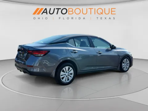 More photos of 2020 Nissan Sentra S at Auto Boutique Ohio, OH