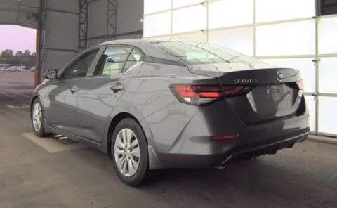 More photos of 2020 Nissan Sentra S at Auto Boutique Ohio, OH