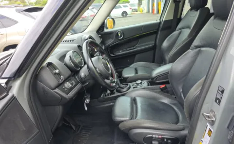 More photos of 2019 MINI Countryman Cooper S at Auto Boutique Ohio, OH