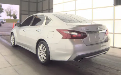 More photos of 2018 Nissan Altima 2.5 S at Auto Boutique Ohio, OH