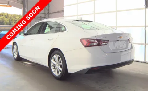 More photos of 2022 Chevrolet Malibu LT at Auto Boutique Ohio, OH