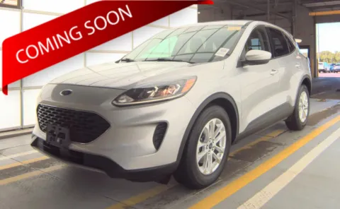 Silver 2020 Ford Escape SE for sale in Columbus, OH