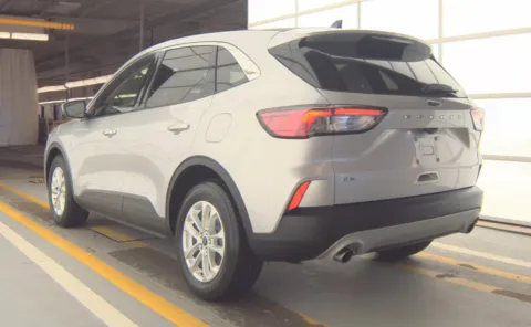 More photos of 2020 Ford Escape SE at Auto Boutique Ohio, OH