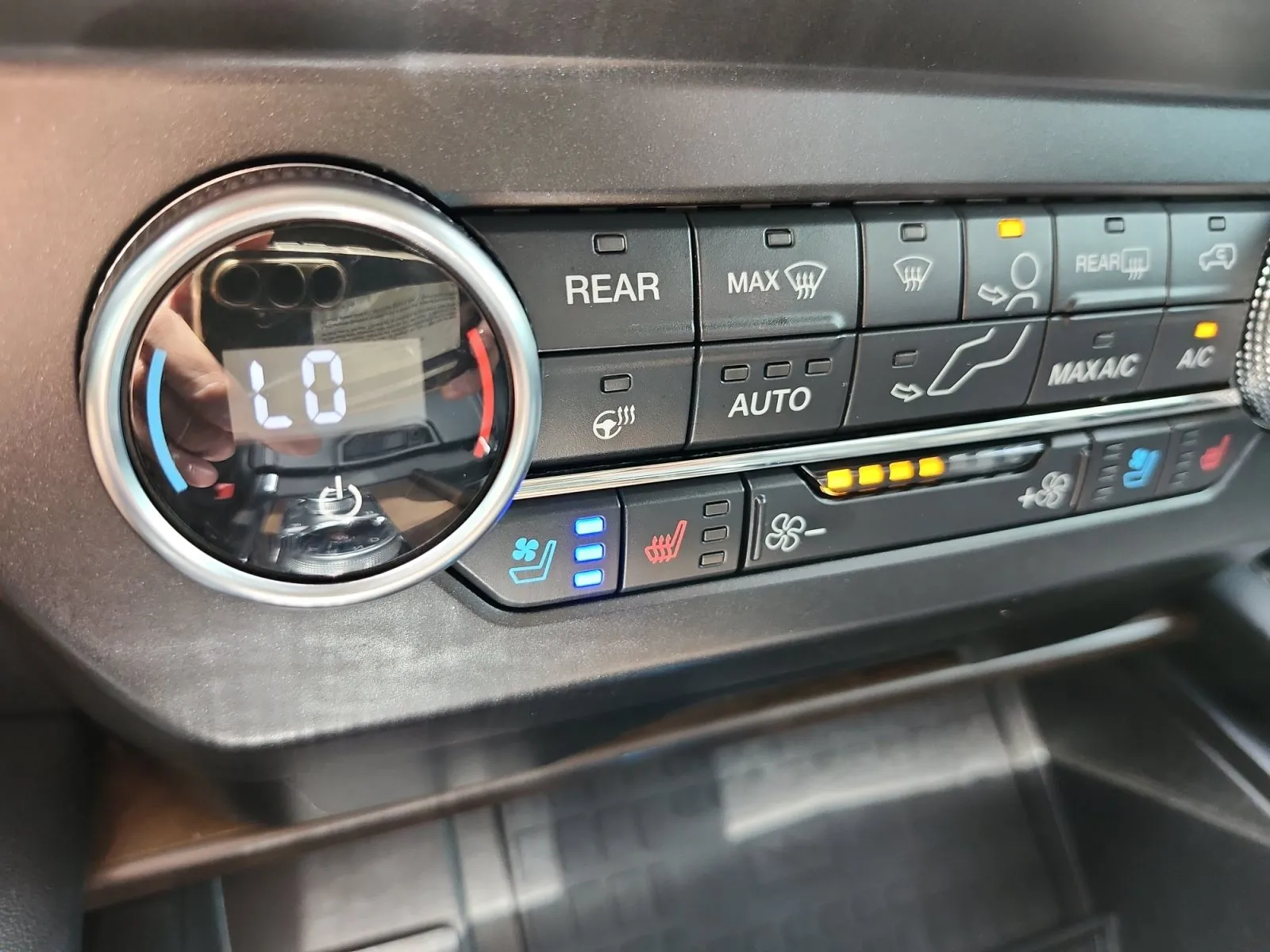 Ford Expedition photo 26