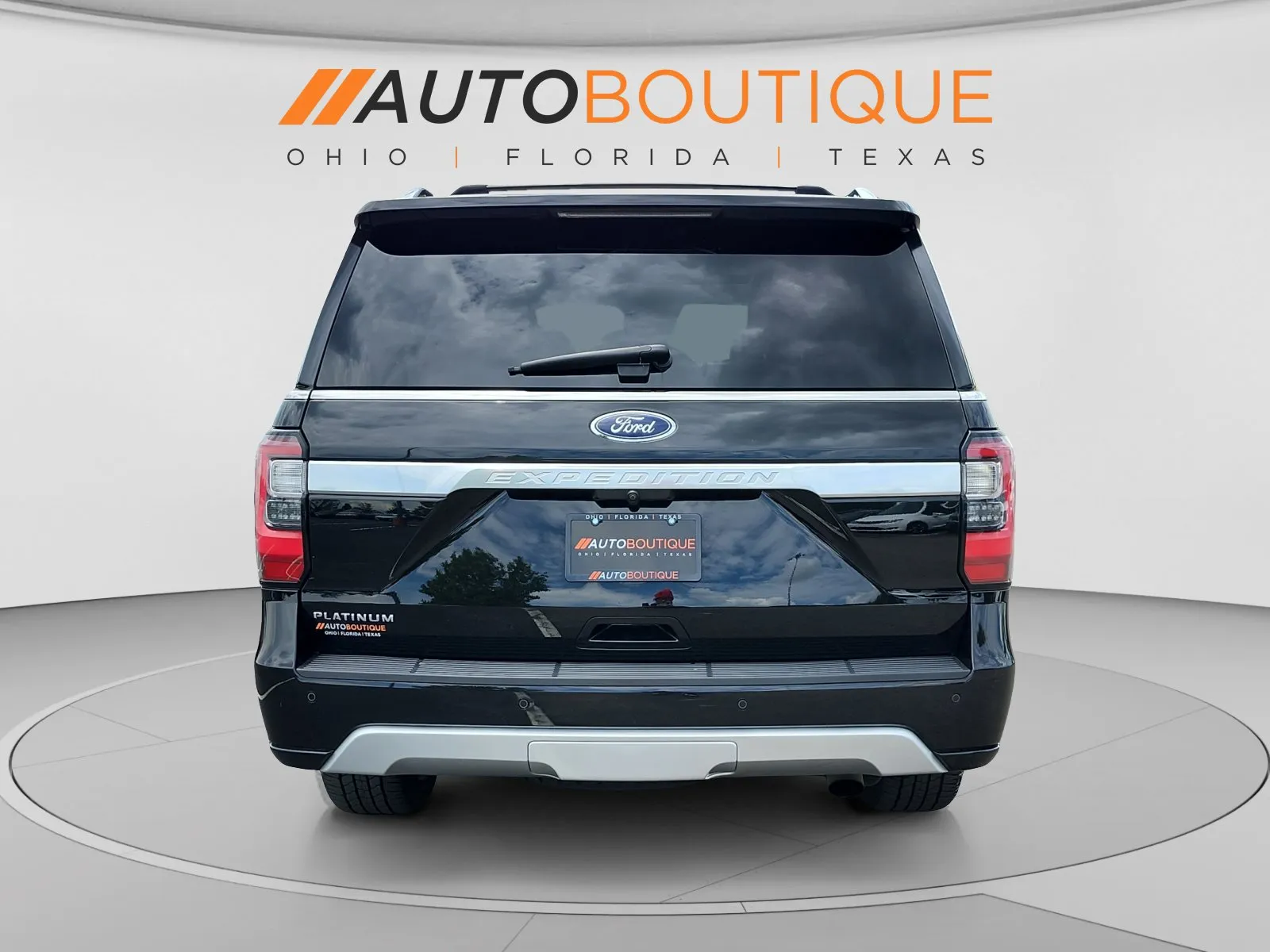 Ford Expedition photo 4