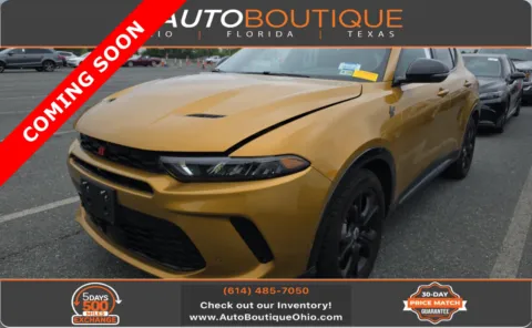 Gold 2024 Dodge Hornet R/T Plus for sale in Columbus, OH
