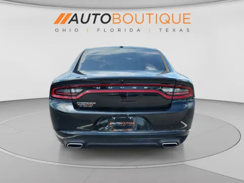 More photos of 2019 Dodge Charger SXT at Auto Boutique Ohio, OH