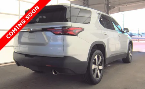 More photos of 2022 Chevrolet Traverse LT Leather at Auto Boutique Ohio, OH