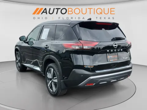 Another view of 2023 Nissan Rogue SL for sale in Columbus, OH at Auto Boutique Ohio