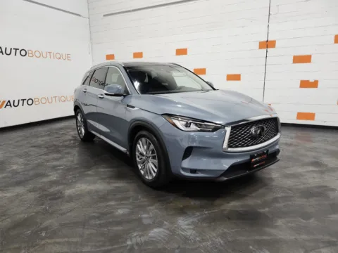 More photos of 2023 INFINITI QX50 LUXE at Auto Boutique Ohio, OH