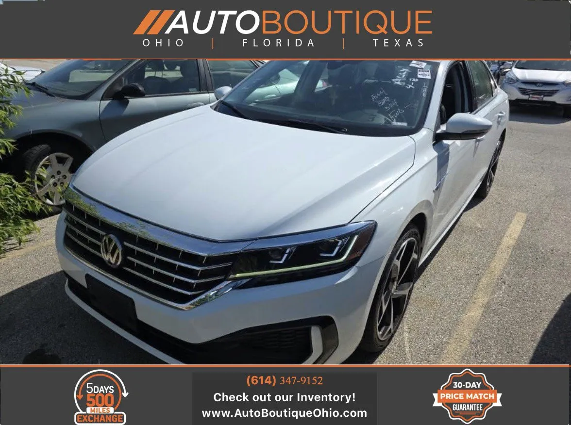 2020 Volkswagen Passat 2.0T R-Line Auto's photo