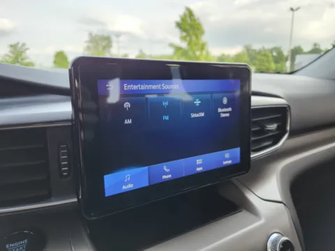 More photos of 2024 Ford Explorer XLT at Auto Boutique Ohio, OH