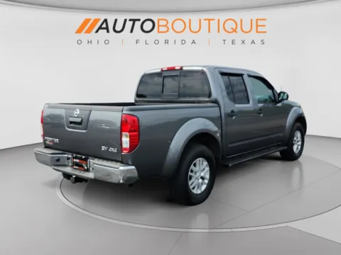 More photos of 2016 Nissan Frontier PRO-4X at Auto Boutique Ohio, OH