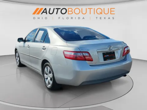Another view of 2009 Toyota Camry LE for sale in Columbus, OH at Auto Boutique Ohio