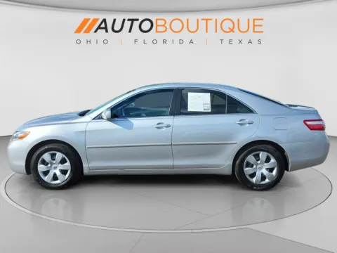 Photos of 2009 Toyota Camry LE for sale in Columbus, OH at Auto Boutique Ohio